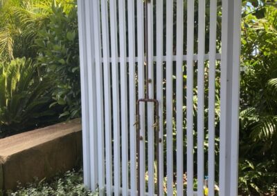 Infinite Construction - Outdoor Shower
